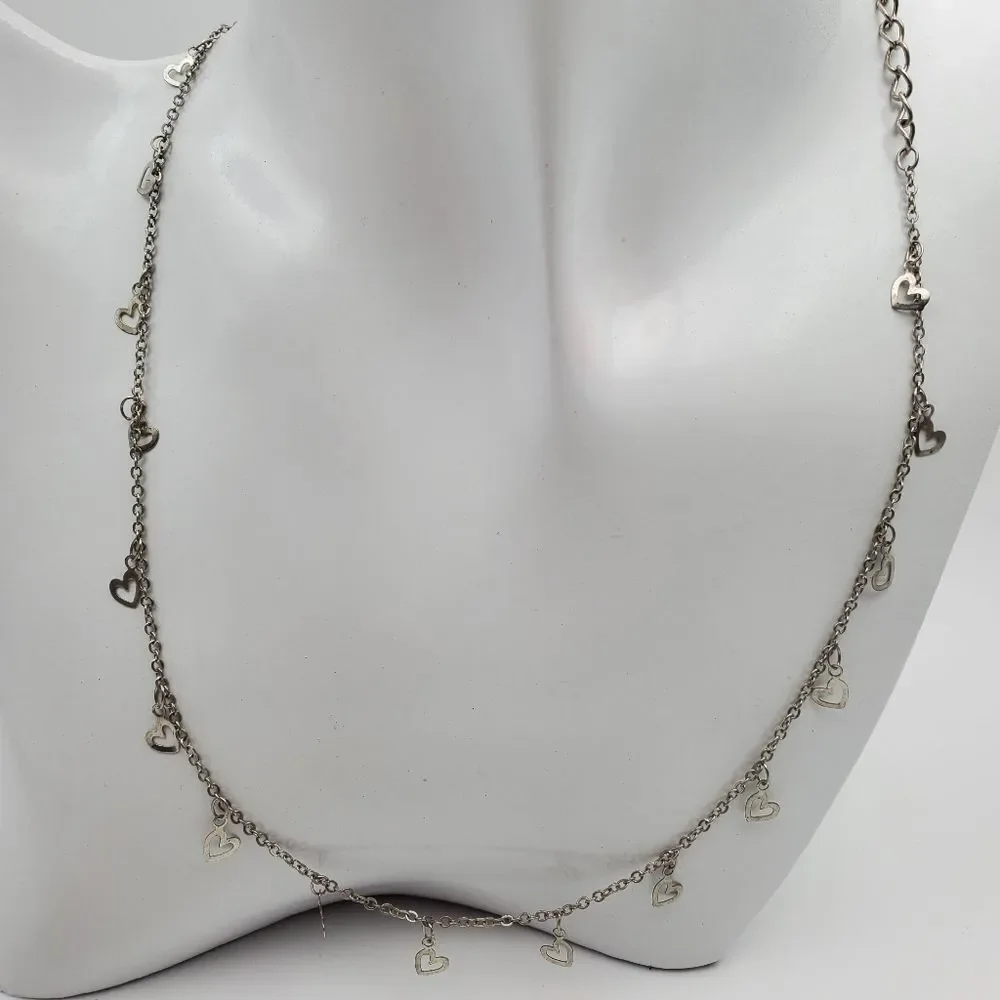 The brides dream dangling‎ heart necklace